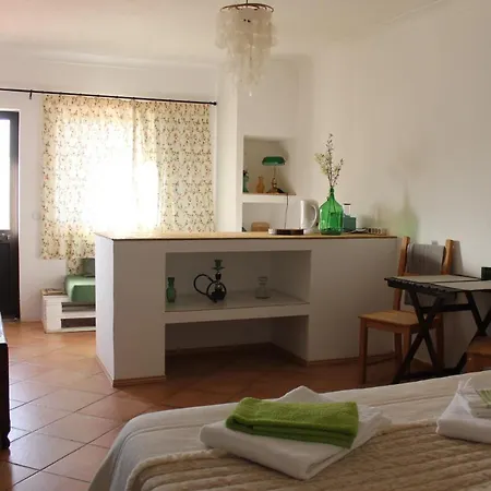 Affittacamere Quinta Da Falcoeira Luz